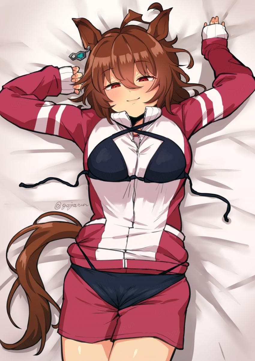 타키온 수영복