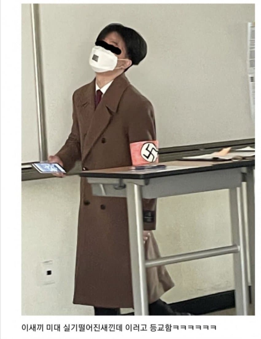 낙서) 미대 지원한 어큐트화백